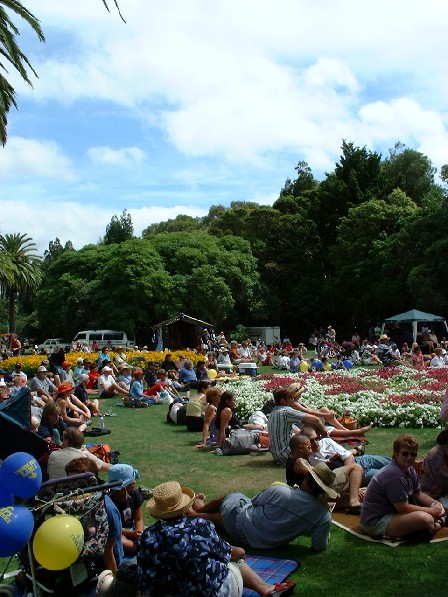 Crowds Entertained, Esplanade Open Day, Palmerston North, Manawatu, New Zealand - 25 February 2001