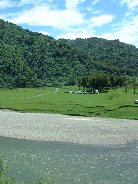 Relaxing beside the Manawatu River, Manawatu Gorge, Manawatu, New Zealand - 1 December 2001