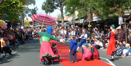 Palmerston North's George Street Carnival, Opening, Palmerston North, Manawatu, New Zealand - 11 April 2004