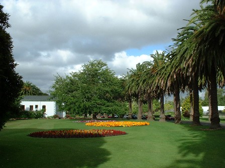 Groomed to perfection this day. Evening at Victoria Esplanade, Palmerston North, Manawatu, New Zealand - 18 January 2005