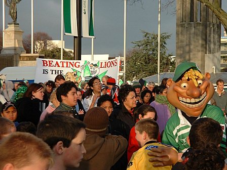 Manawatu Stu and crowd - Lions vs Manawatu - The Square, Palmerston North