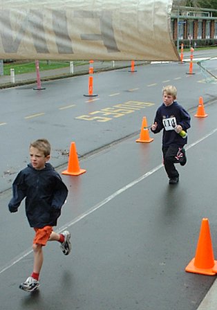 Manawatu.com Manawatu Striders Half Marathon 2005