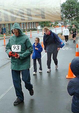 Manawatu.com Manawatu Striders Half Marathon 2005